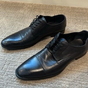 Aldo men's black leather dress shoes, size 12, lace up. gently used